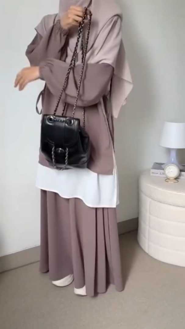 Rose,Petals,Abaya